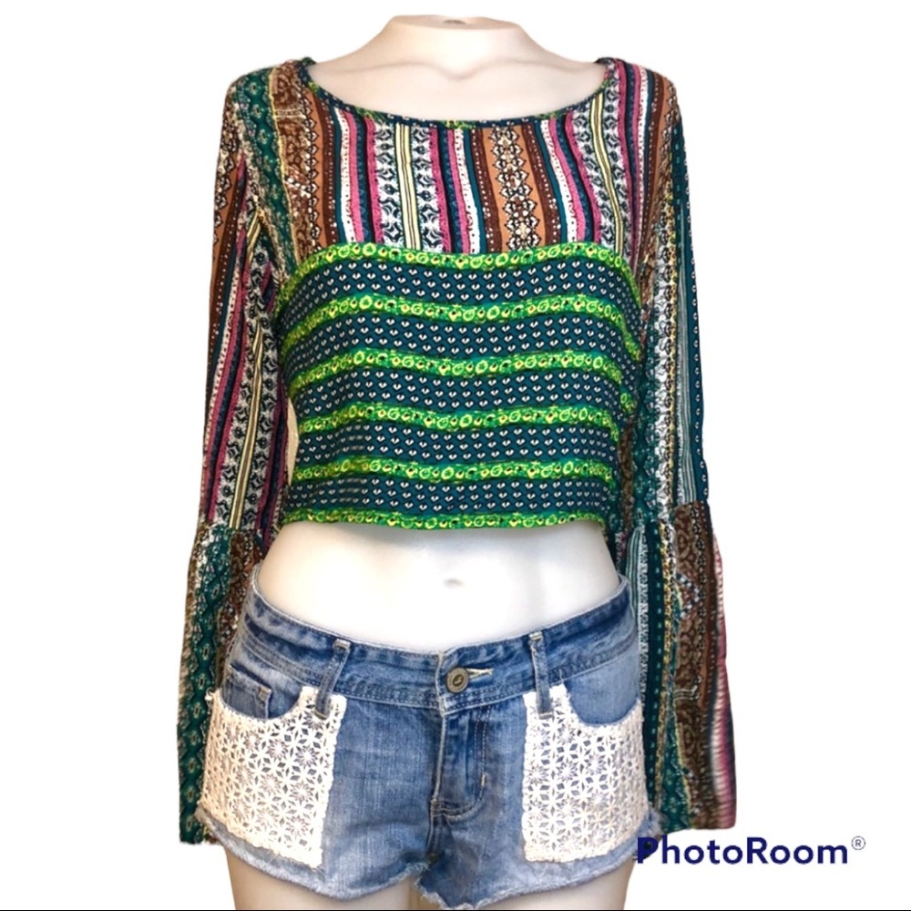 Reverse Crop top long sleeve open back